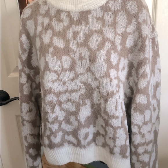 Davi&Dani Dolman leopard sweater - Picture 2 of 7